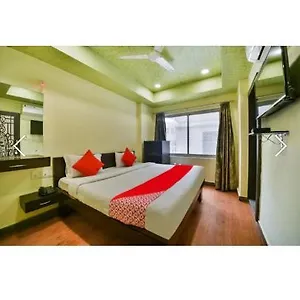 Hotel Ganpati Hotel