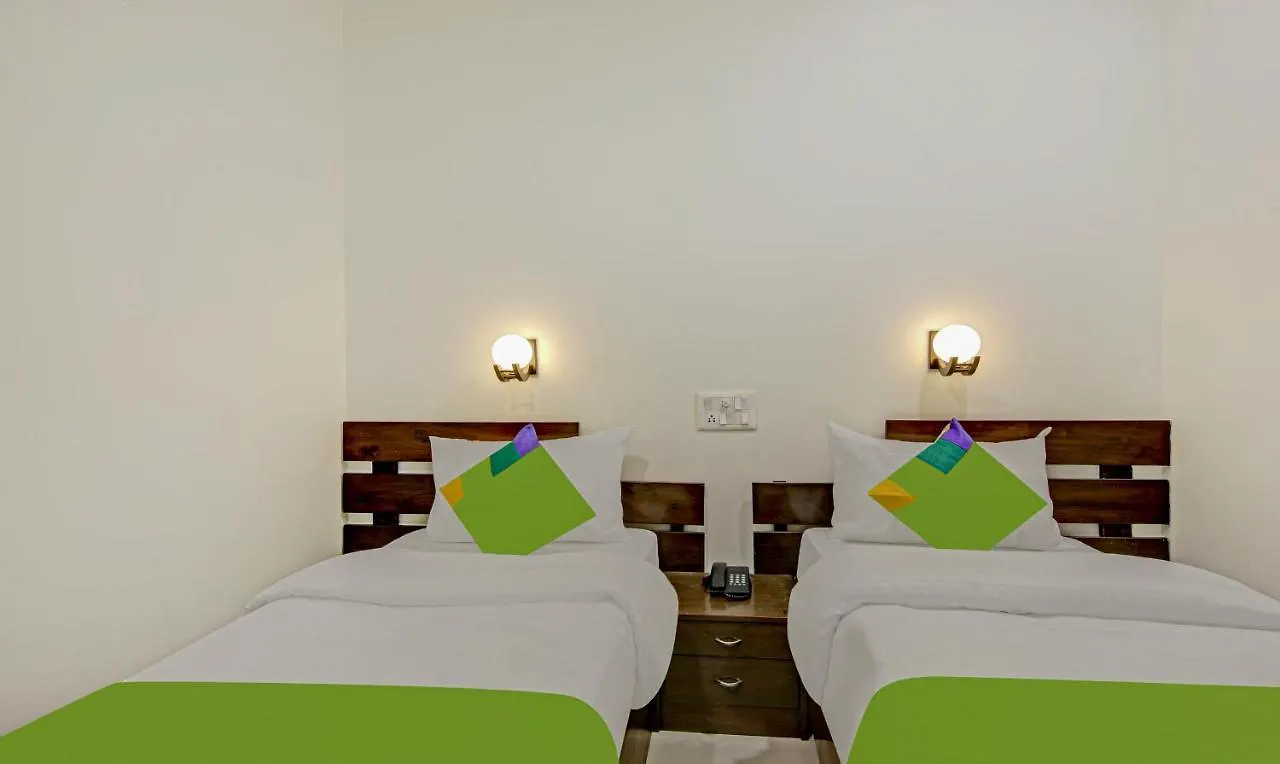 Treebo Trend Amexx Golf Course Road Hotel Gurgaon